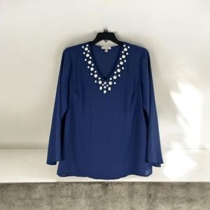 Roz & Ali Embellished Neckline Long Sleeve Tunic In Navy Blue Size Medium